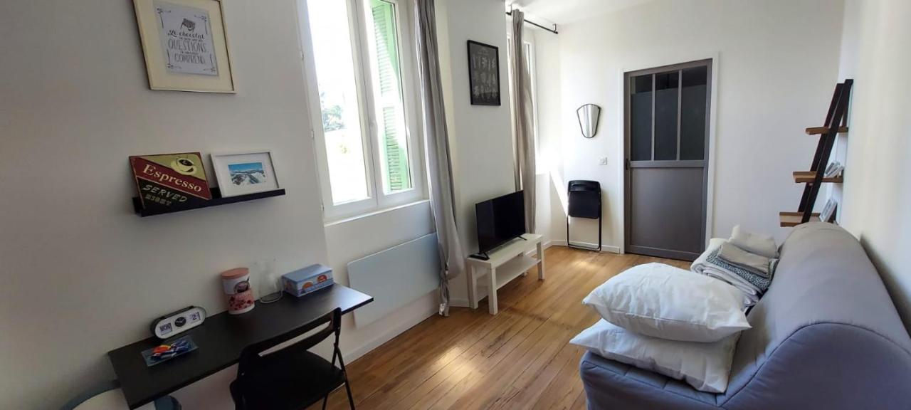 Charmant Studio proche Centre Ville et Gare Lourdes Extérieur photo